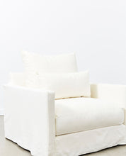Load image into Gallery viewer, Papaya Amalfi 1.5 Seater Armchair (IVORY)