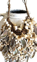 Load image into Gallery viewer, Sisal and twined sea shell bag

